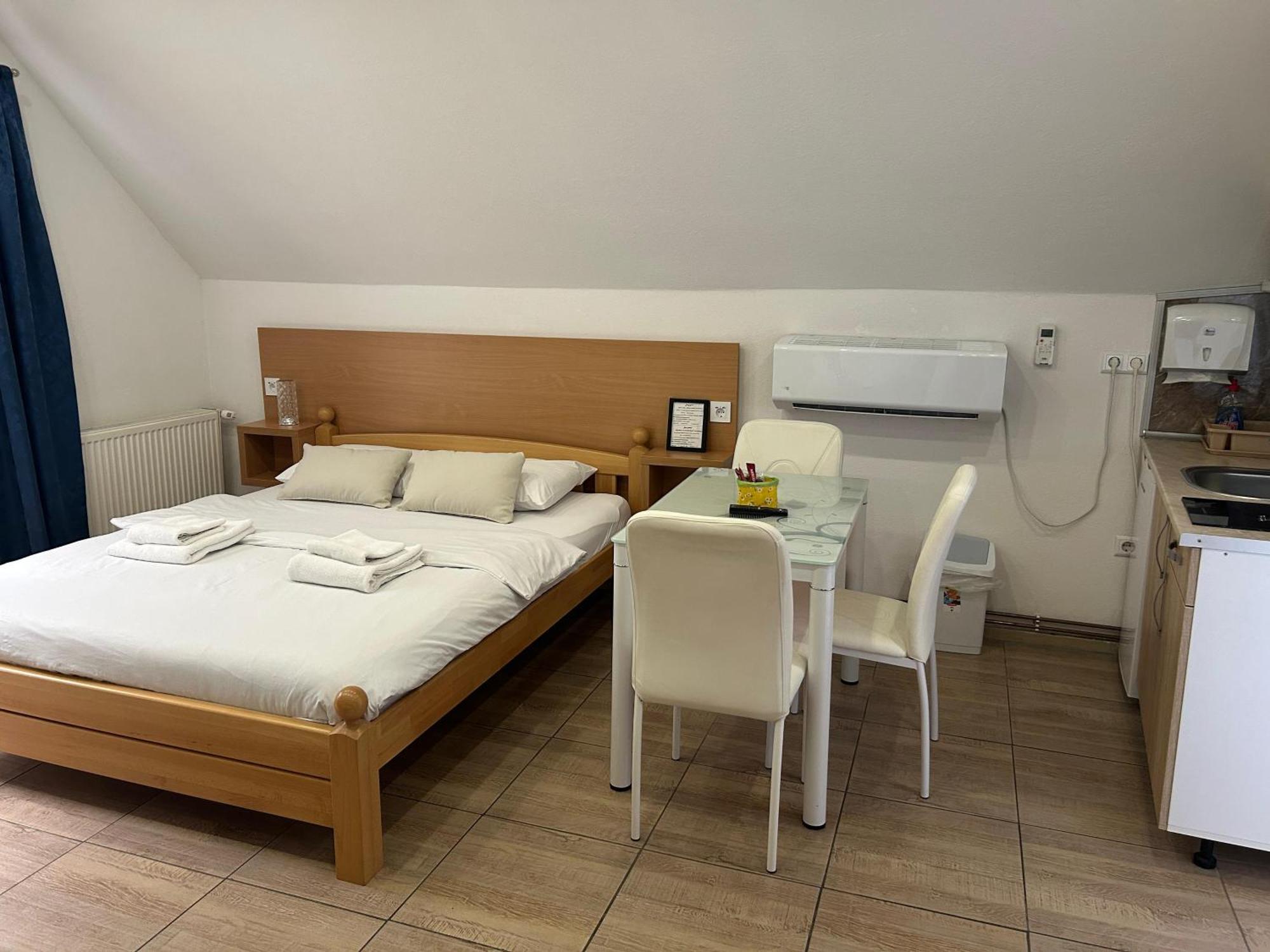 Apartmani Waterfall / Vodopad Jajce Bagian luar foto