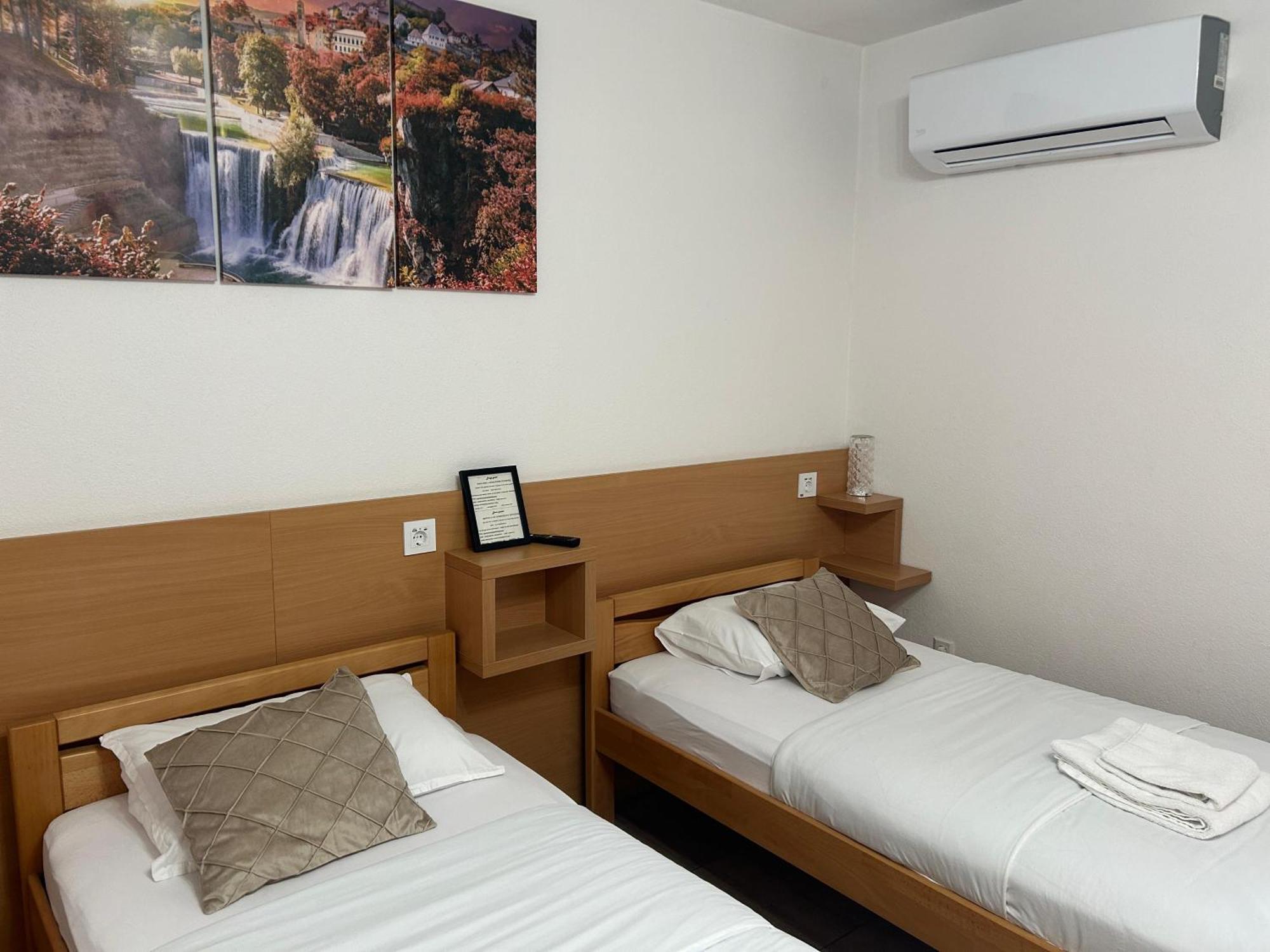 Apartmani Waterfall / Vodopad Jajce Bagian luar foto